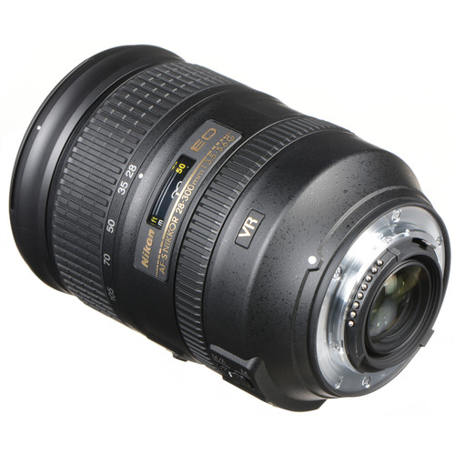 Nikon AF-S NIKKOR 28-300mm f/3.5-5.6G ED VR Lens